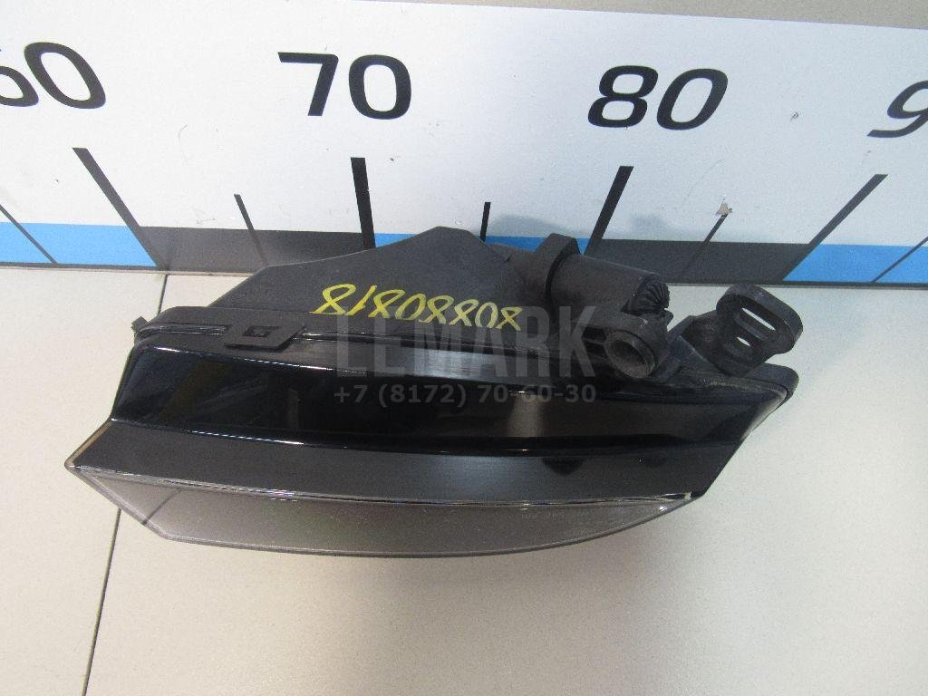 Фара противотуманная правая