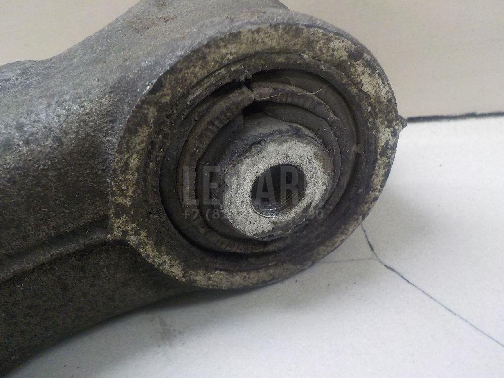 Рычаг задний нижний правый