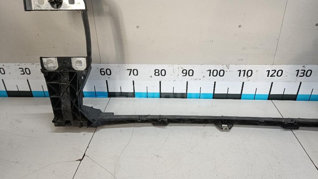 Панель передняя