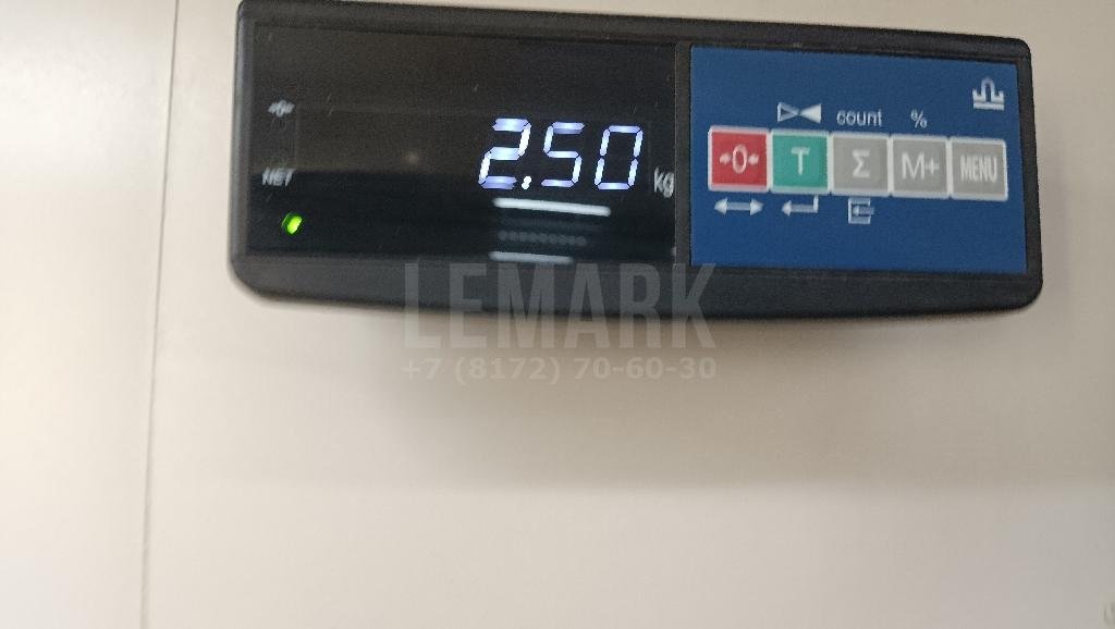 Панель передняя