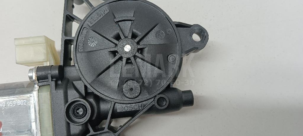 Моторчик стеклоподъемника