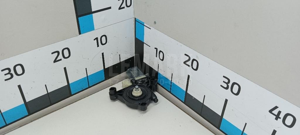 Моторчик стеклоподъемника