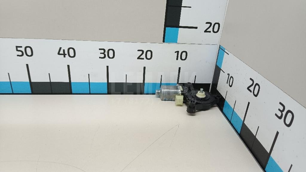 Моторчик стеклоподъемника