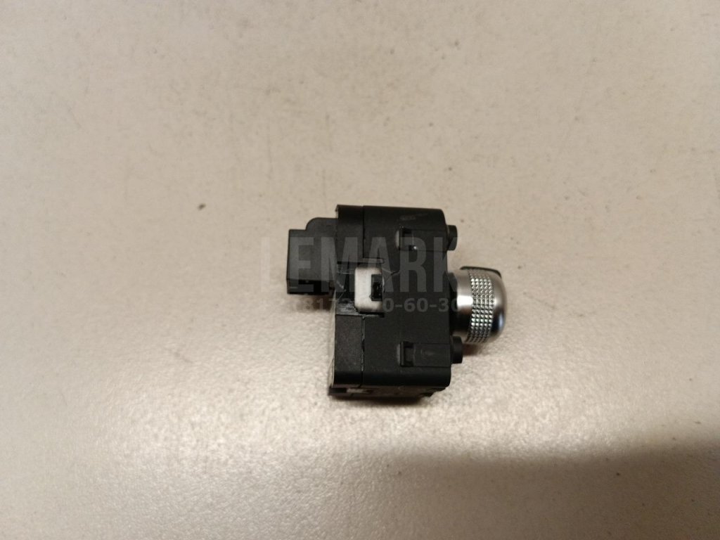 Переключатель регулировки зеркала