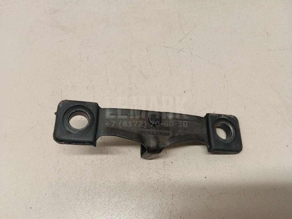 Ответная часть замка багажника