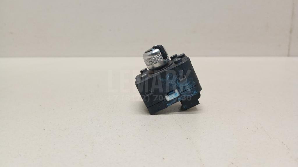 Переключатель регулировки зеркала