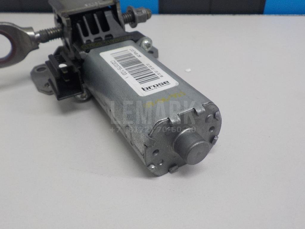 Моторчик регулировки сиденья для  Audi 100/200 [44] 1983-1991