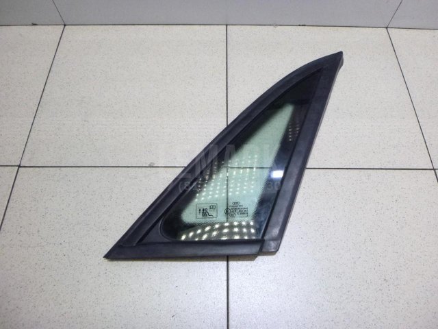 Стекло кузовное глухое правое