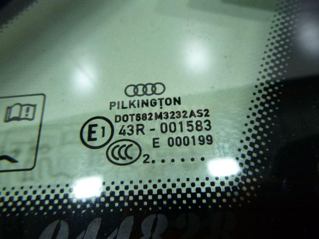 Стекло кузовное глухое правое