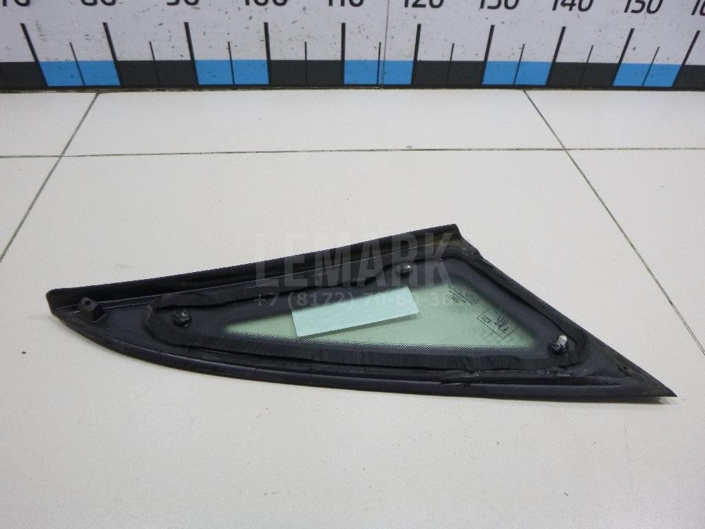 Стекло кузовное глухое левое