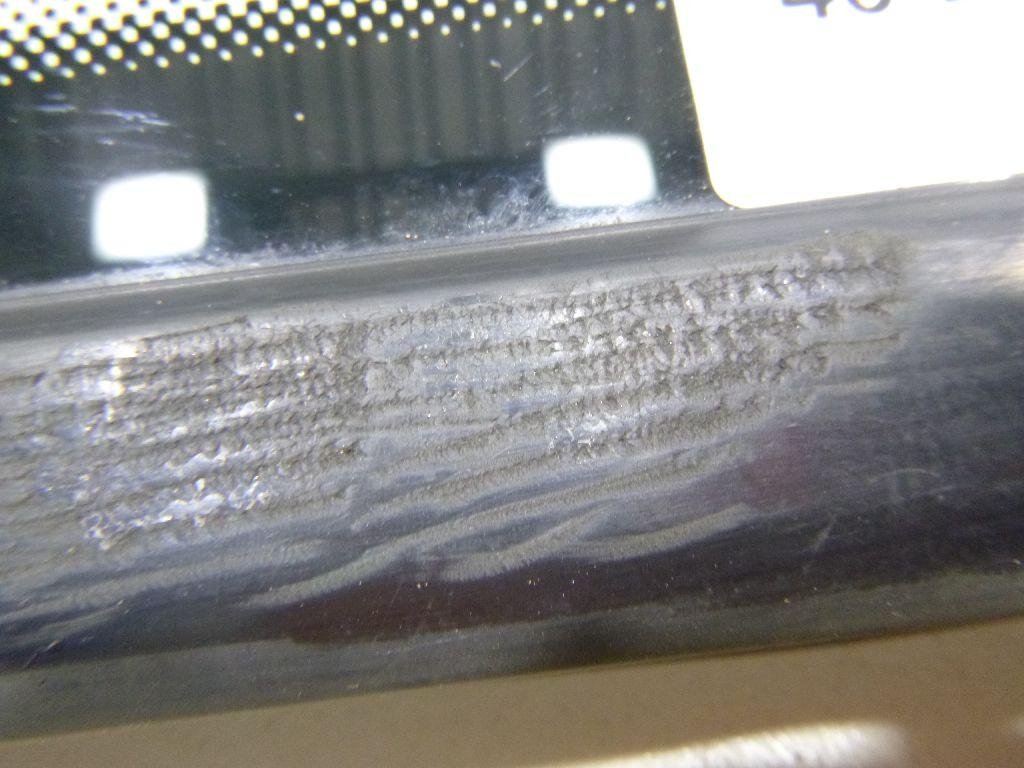 Стекло кузовное глухое левое