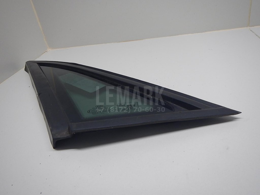 Стекло кузовное глухое левое