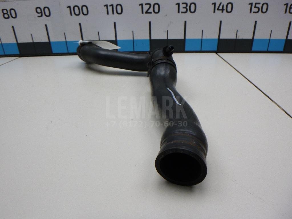 Патрубок радиатора