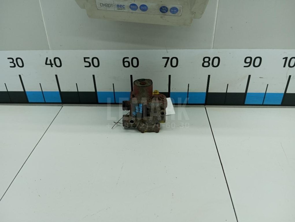 Кран ABS для  Audi A4 [B9] 2015