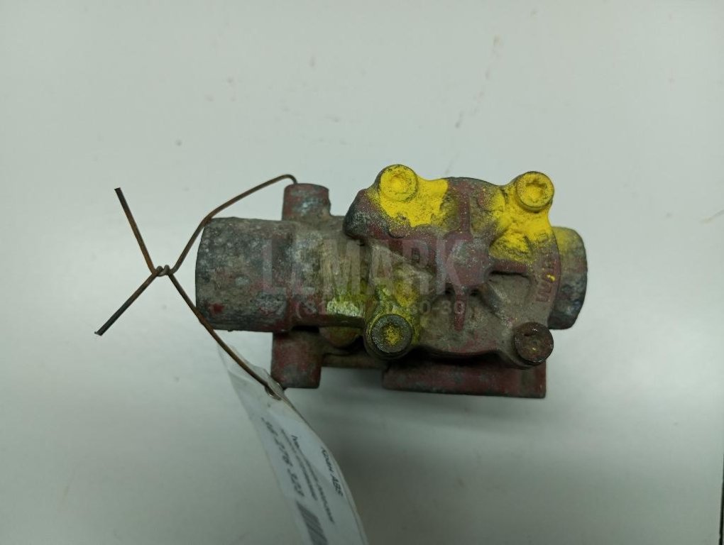 Кран ABS для  Audi A4 [B9] 2015