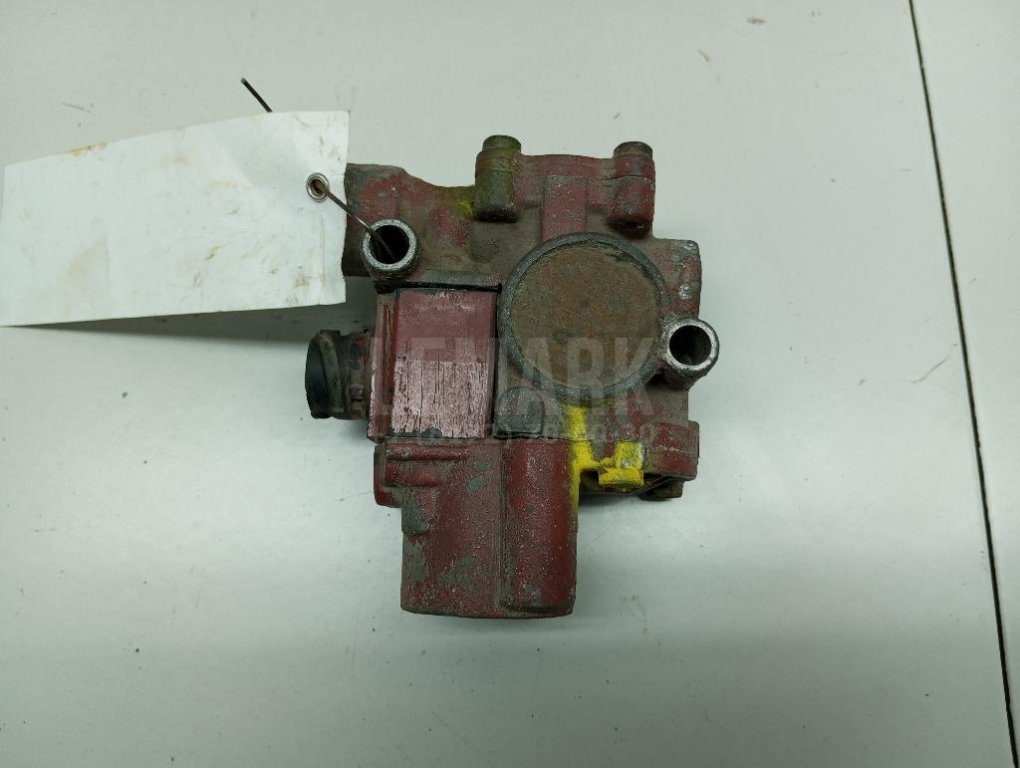 Кран ABS для  Audi A4 [B9] 2015