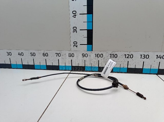 Трос стояночного тормоза